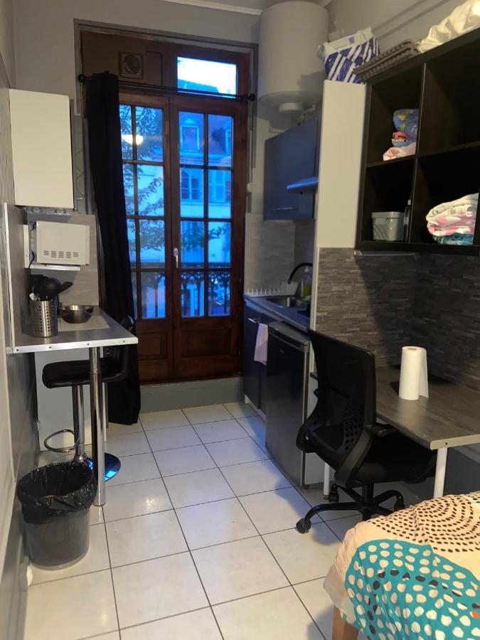 Emplacement Ideal : Studio Au Coeur De Dijon Disponible En Location Apartment ภายนอก รูปภาพ